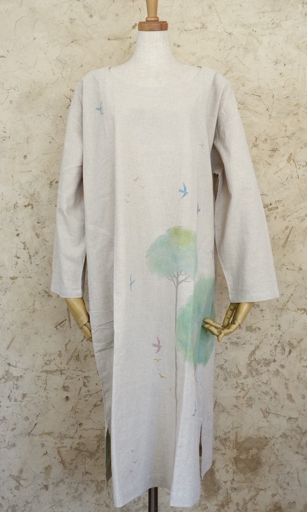 鳥と木　長袖ゆるワンピ　中